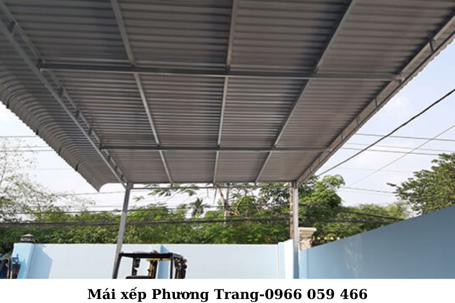 Mái Tôn Che Sân Pickleball