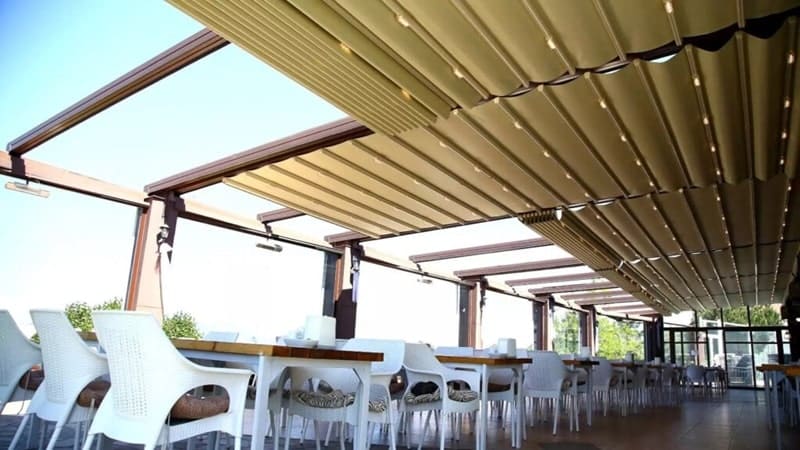 Mai xep cho quan cafe