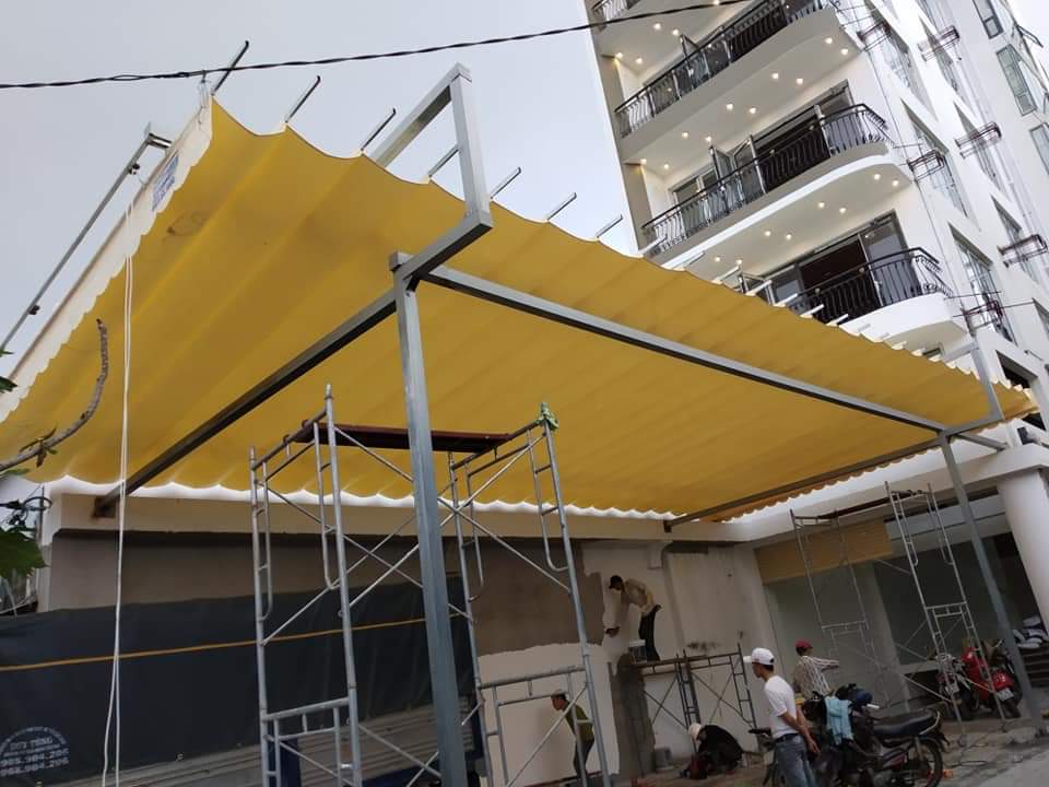 Lắp đặt mái xếp giá rẻ – Giải pháp tiết kiệm không gian và chi phí cho mọi công trình